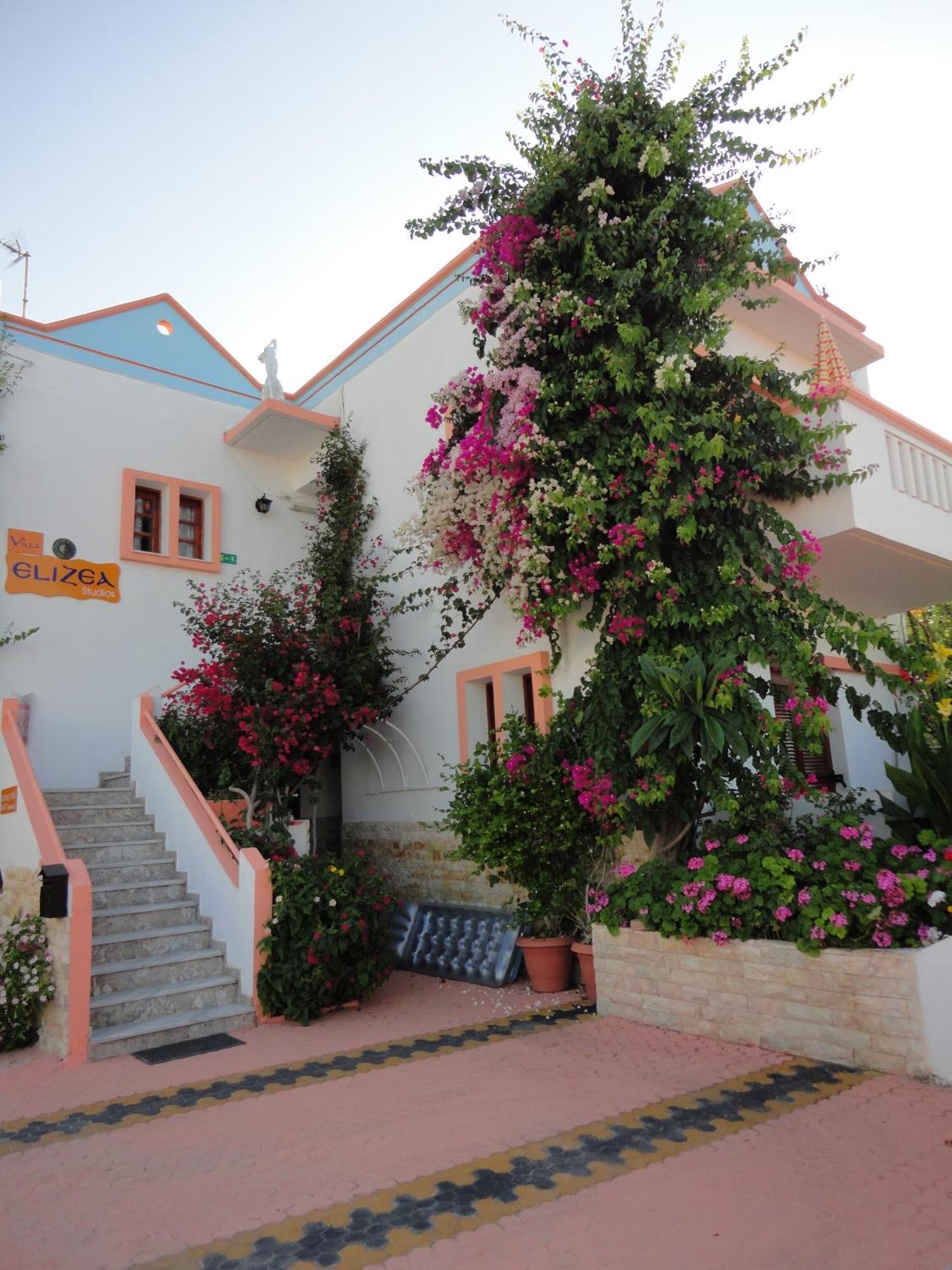 Villa Elizea Stalós Exterior foto